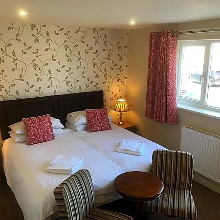Crow Park Oda ve Kahvaltı 4*