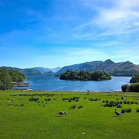 Crow Park Oda ve Kahvaltı 4*
