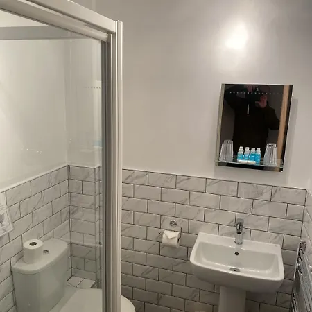 Oda ve Kahvaltı Crow Park 4*