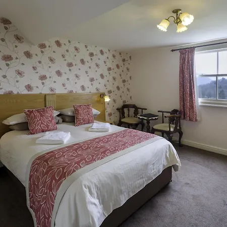 Oda ve Kahvaltı Crow Park 4*